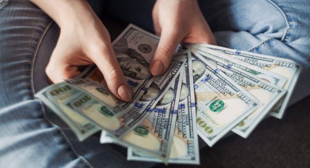 How To Make 100 Dollars Fast In 2022 Make 100 Fast 