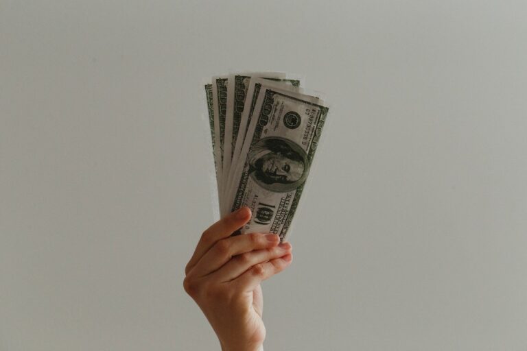 How to Invest and Make Money Daily and Fast